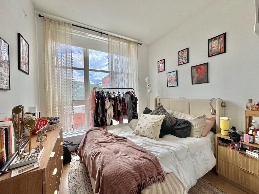 824 Lexington Avenue - Photo 6