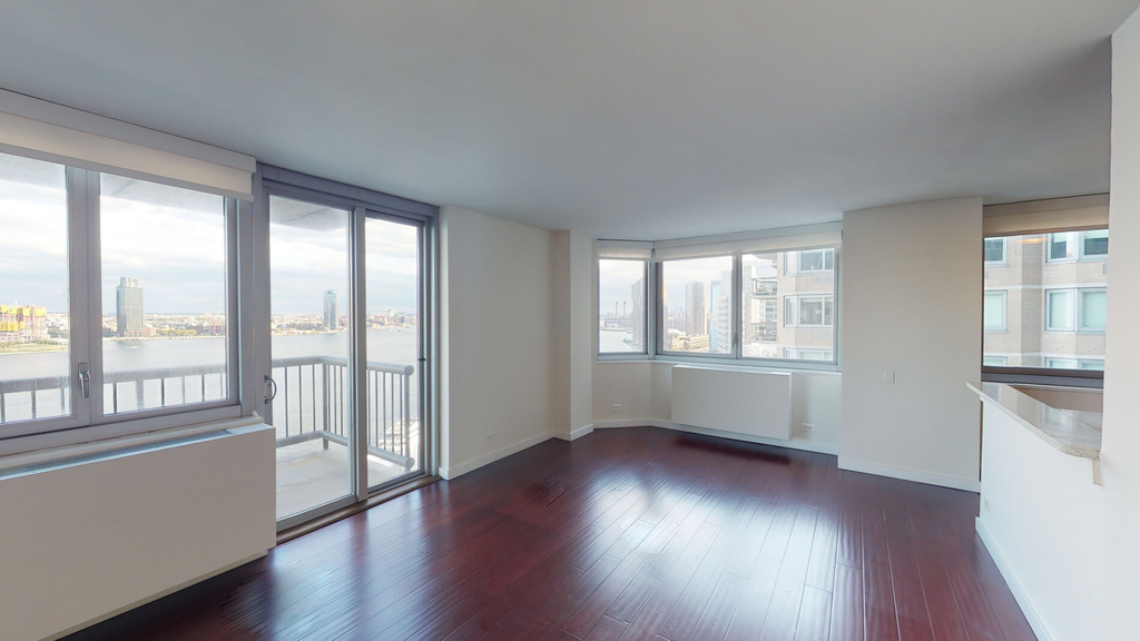 401 E 34th St - Photo 2