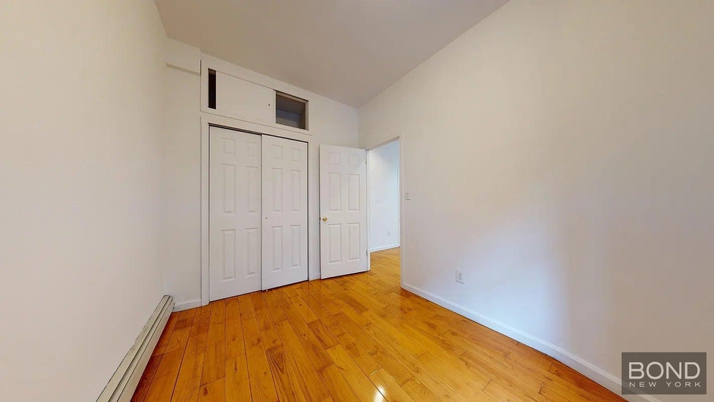 East 53rd Street - Photo 8