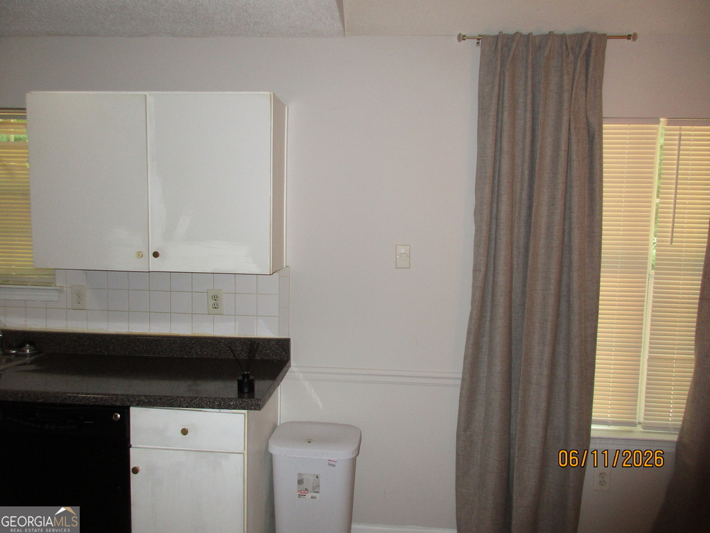 2931 Ward Lake Way - Photo 2