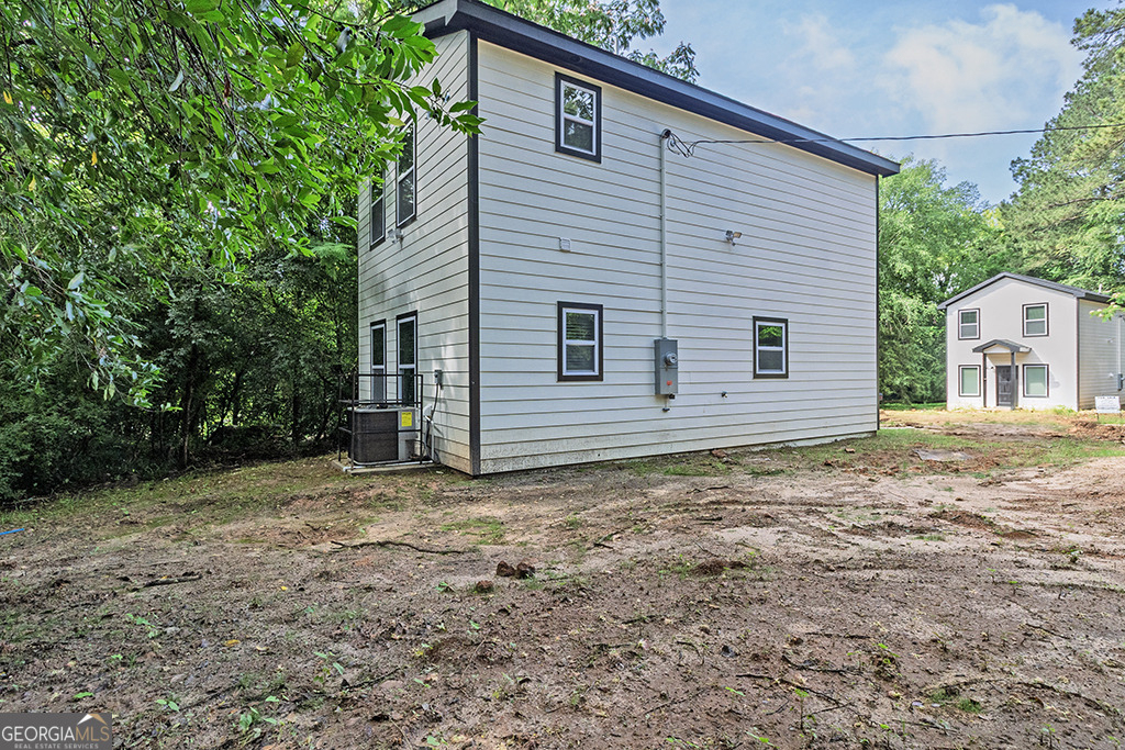 2741 Village Green Drive - Photo 3