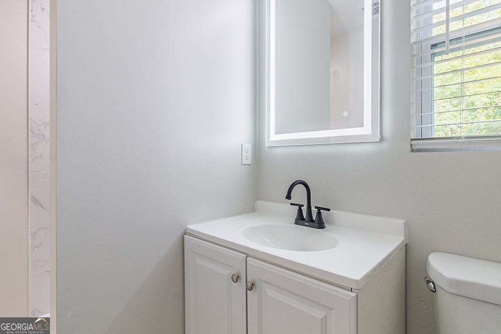 2741 Village Green Drive - Photo 18