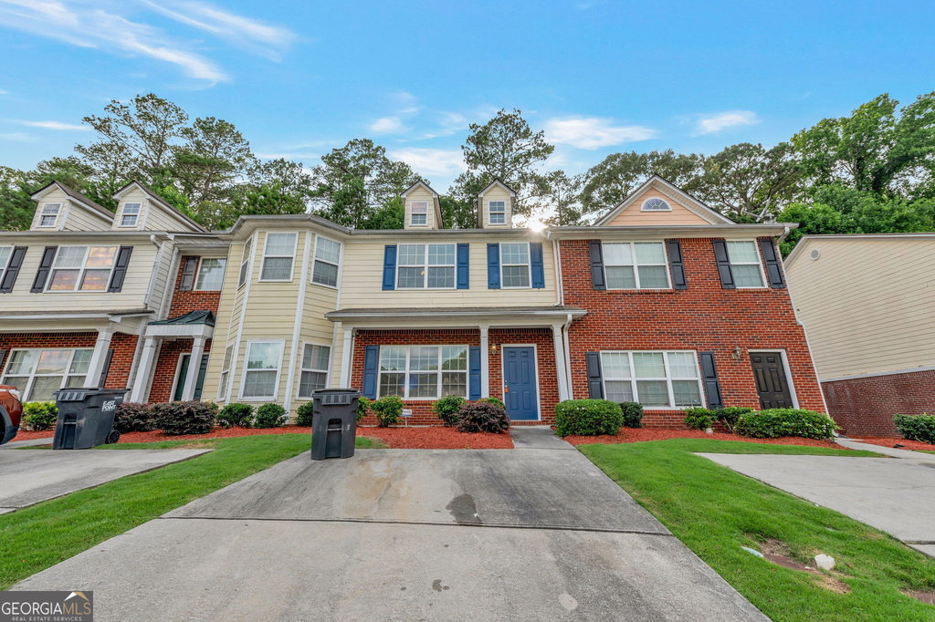 4870 W Park Circle - Photo 0