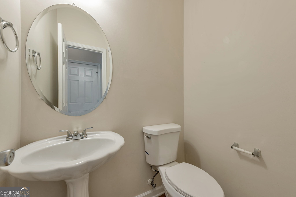 4870 W Park Circle - Photo 3