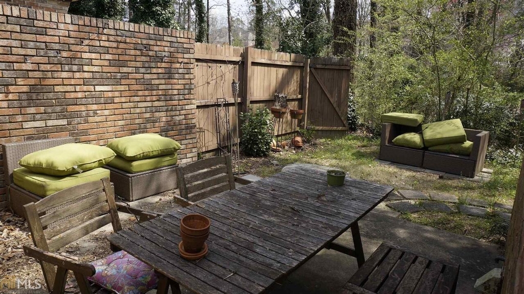 3763 Ashford Dunwoody Road Ne - Photo 8