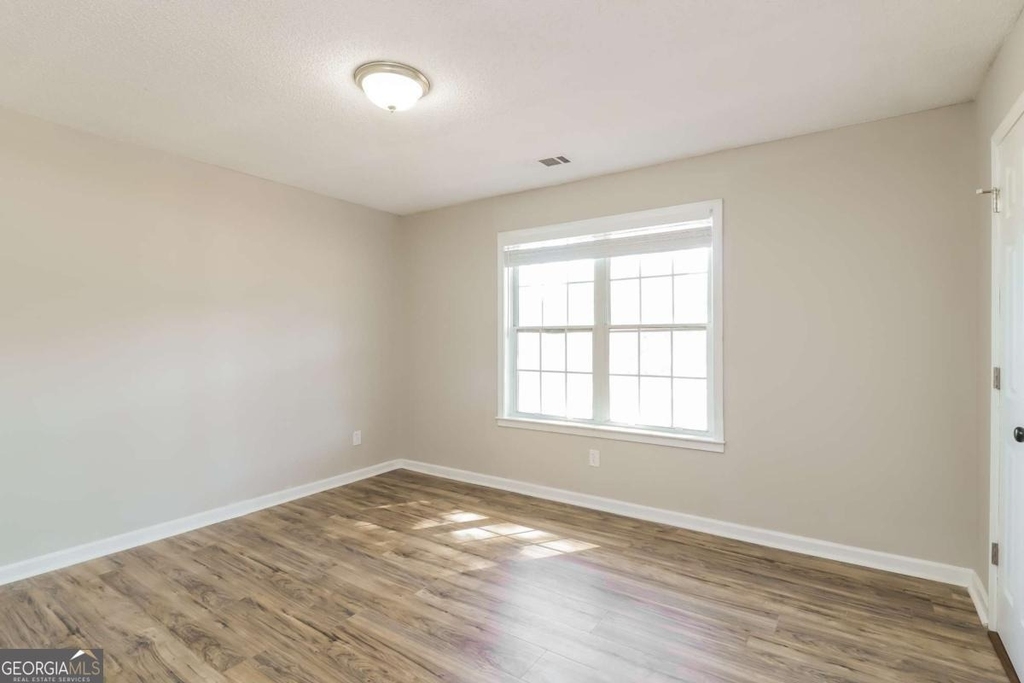 171 Country Meadows Court - Photo 11