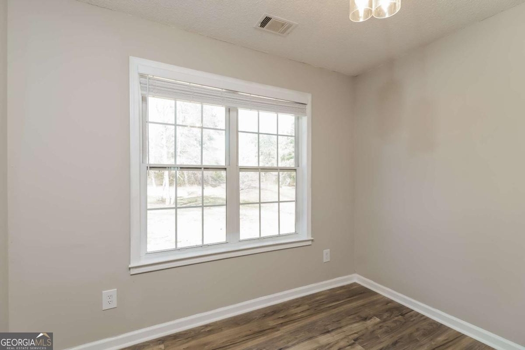 171 Country Meadows Court - Photo 3