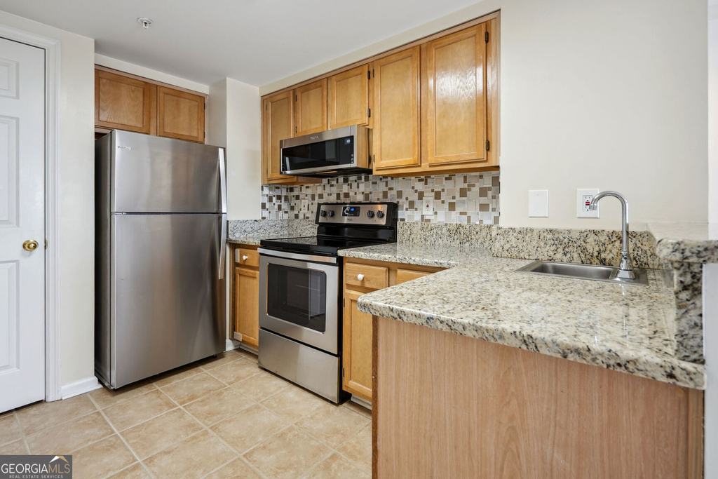 199 14th Street Ne - Photo 4