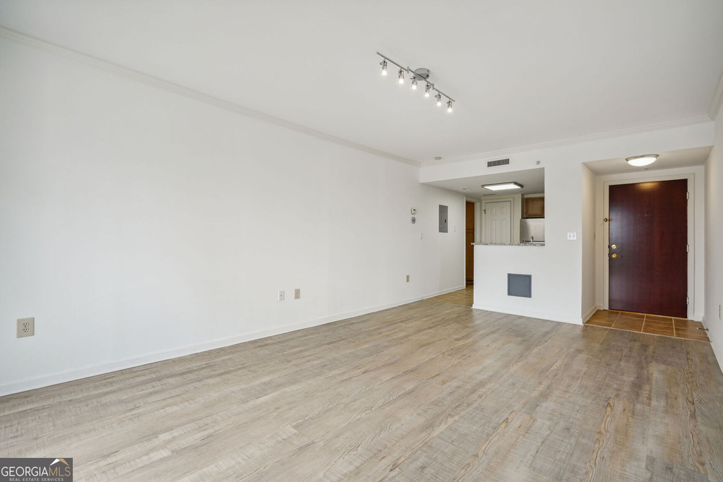 199 14th Street Ne - Photo 1