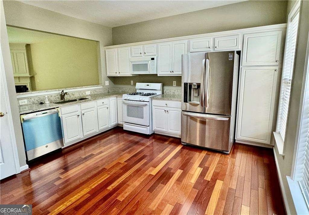 3389 Lathenview Court - Photo 4