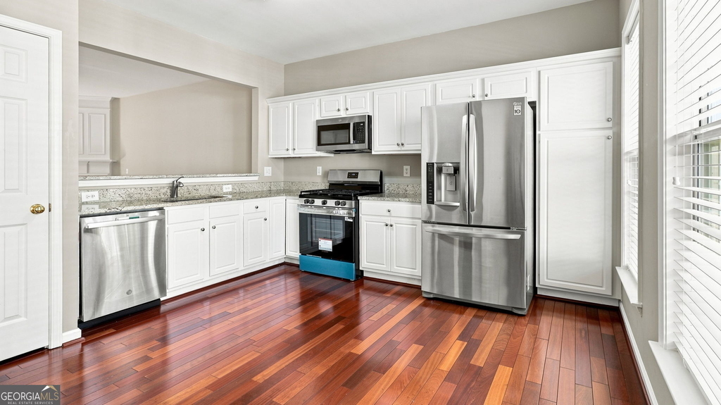 3389 Lathenview Court - Photo 7