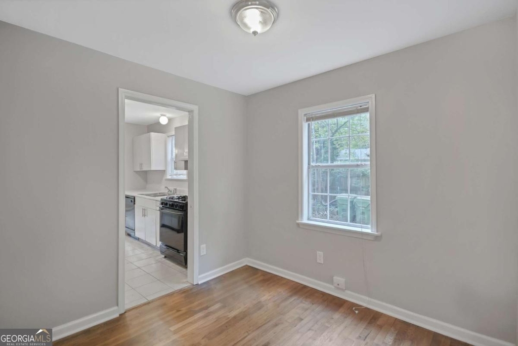 1877 Sumter Street Nw - Photo 4