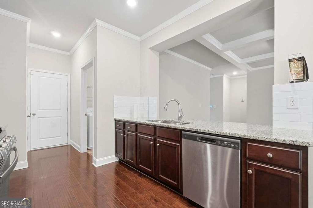 2408 Smoke Court - Photo 26
