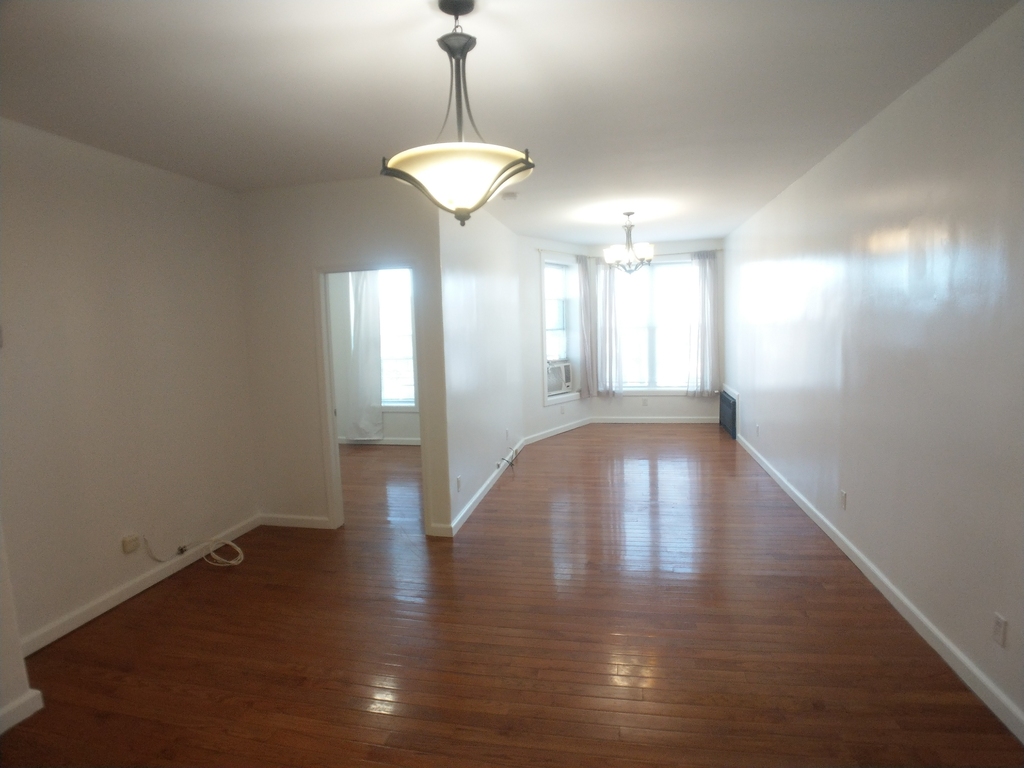 7304 6th Avenue - Photo 5