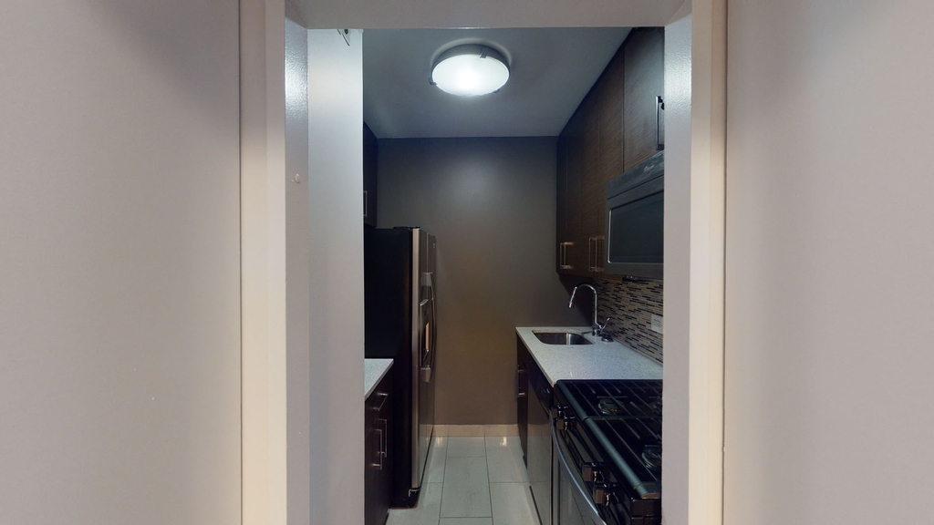 401 E 34th St - Photo 2