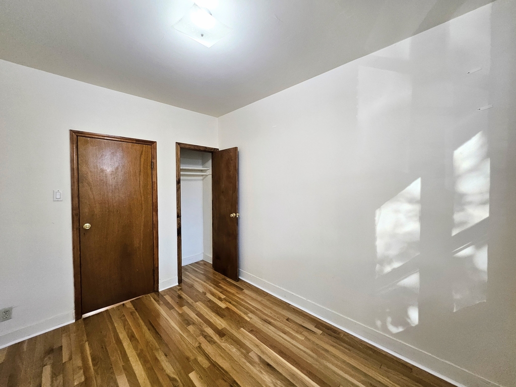 1763 71st Street - Photo 8