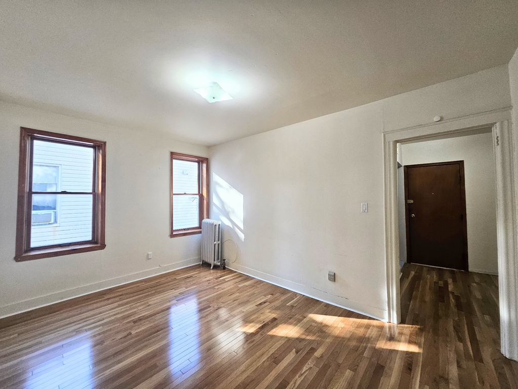 1763 71st Street - Photo 3
