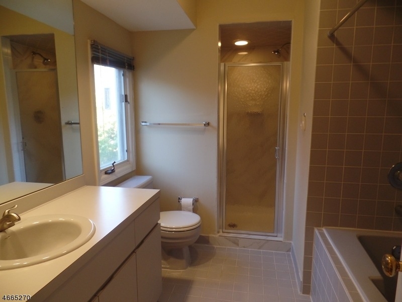 85 Village Dr - Photo 16