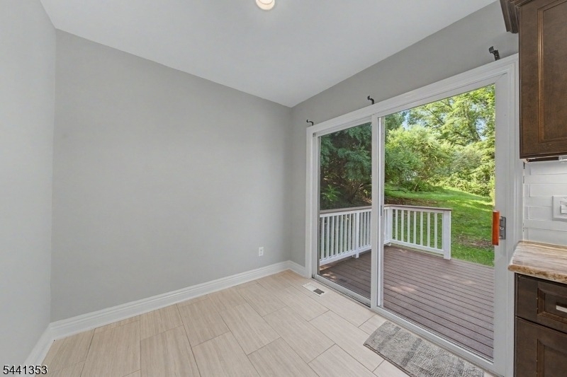 4 Michael Ct - Photo 18