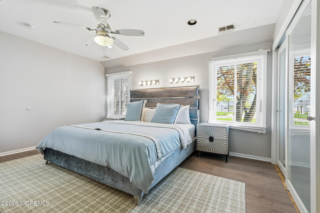 970 Van Court Avenue - Photo 21