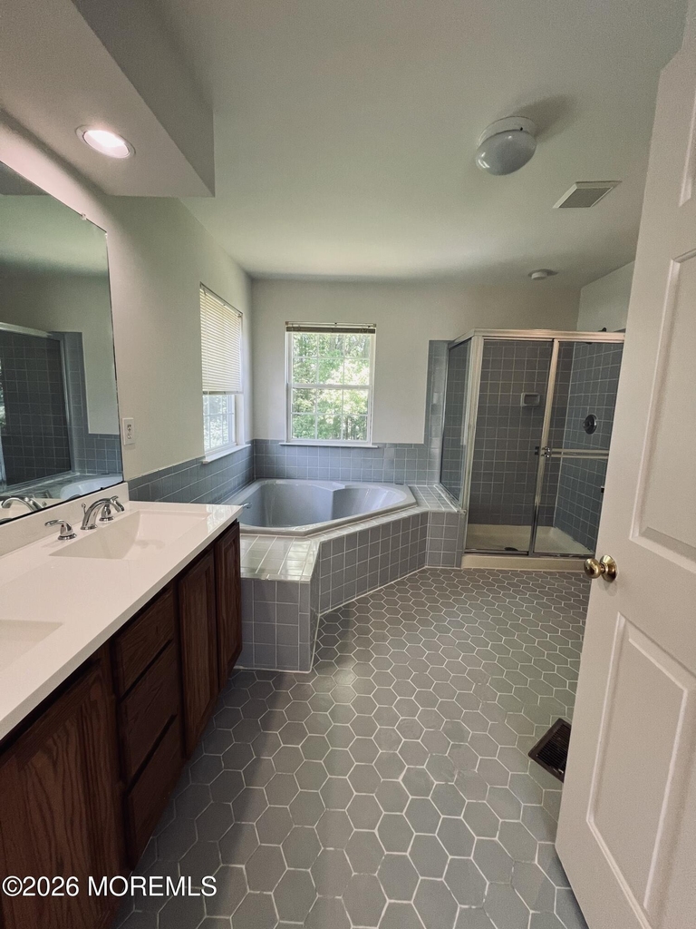 18 Dayna Court - Photo 14