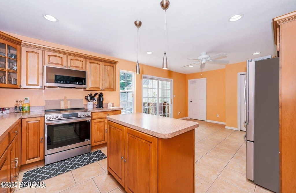 627 Eltone Road - Photo 28