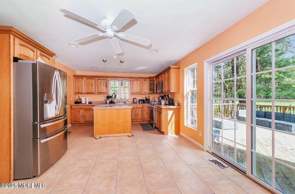 627 Eltone Road - Photo 22