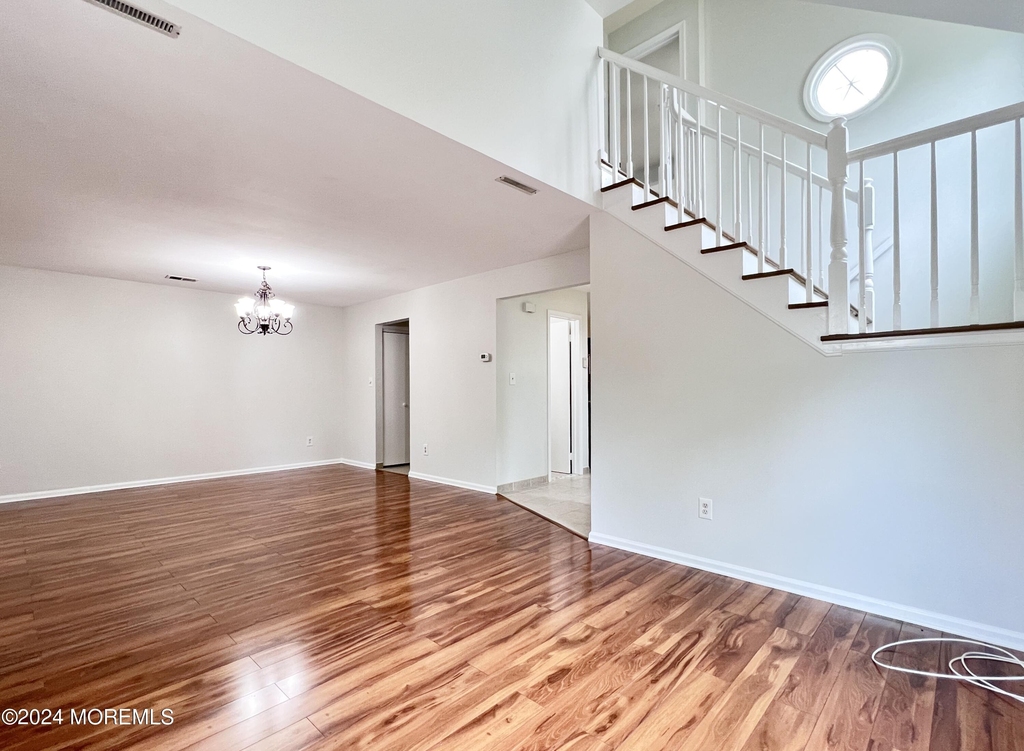 15 Cummings Court - Photo 2