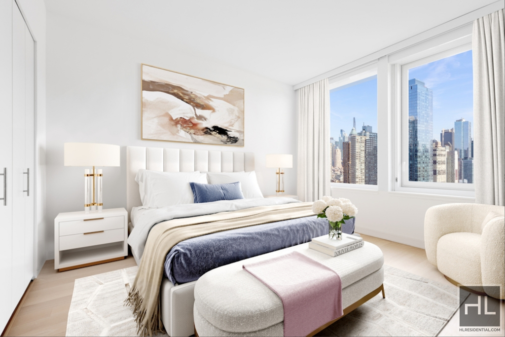 W 38th Street - Photo 2