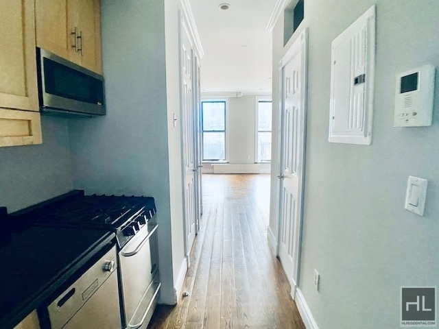 East 13th Street - Photo 10