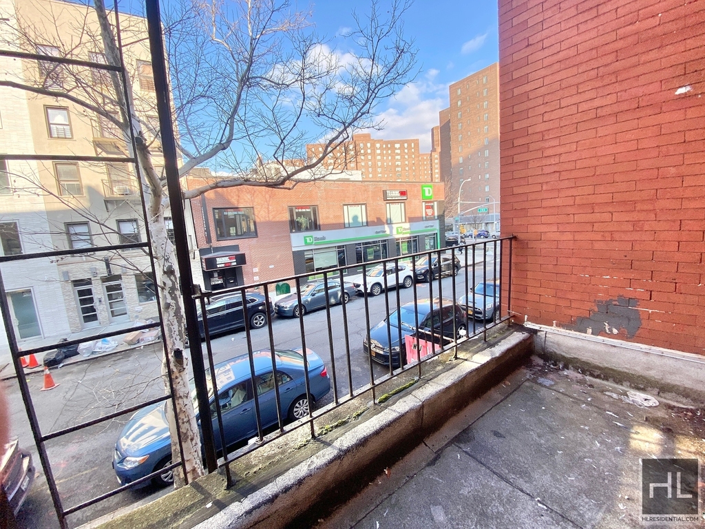 East 19 Street - Photo 10
