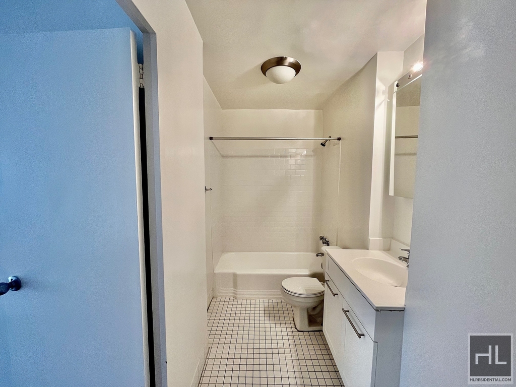 East 36 Street - Photo 1