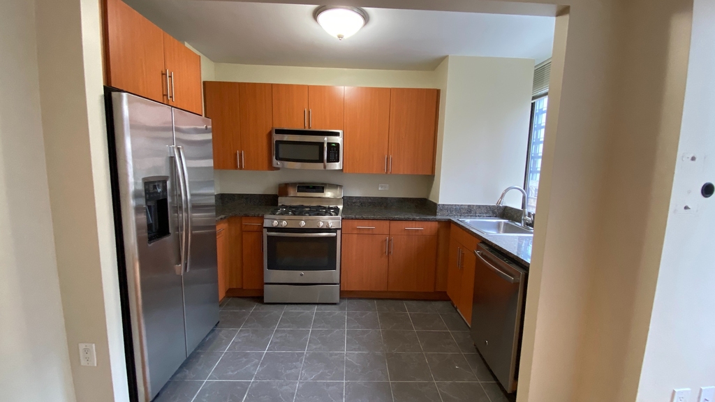 West 26th Street - Photo 2