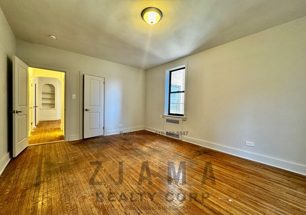 St Marks Avenue x Nostrand Ave  - Photo 4