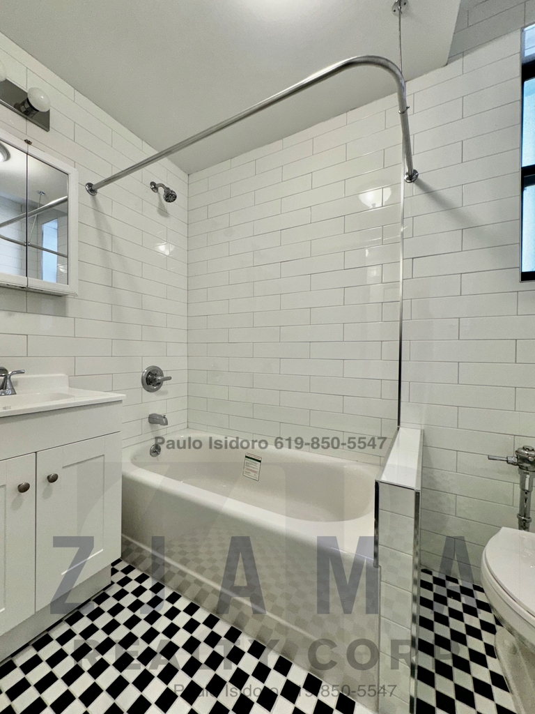 St Marks Avenue x Nostrand Ave  - Photo 8