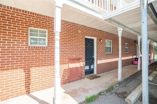 1220 Texas Street - Photo 0