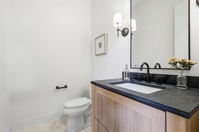 4525 Hopkins Avenue - Photo 9