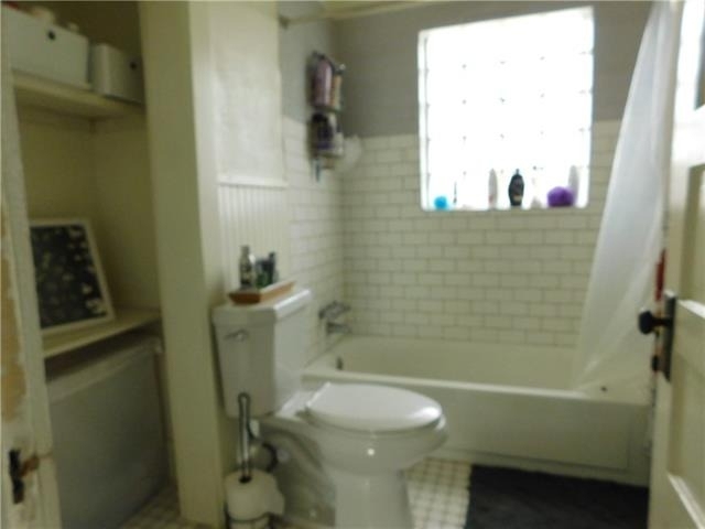 202 E 5th Street - Photo 9