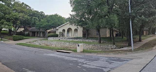 1824 Holly Oak Street - Photo 2