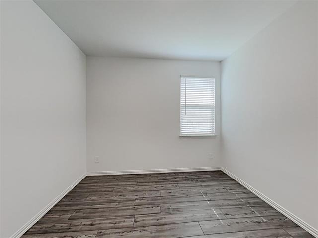 629 Fitzroy Lane - Photo 11