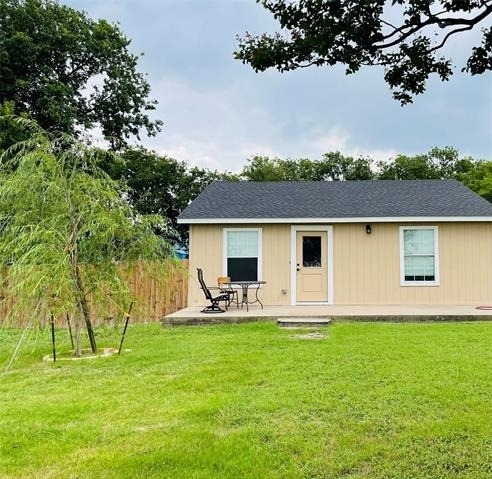 109 Lois Street - Photo 0