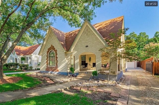 915 Stewart - Photo 1
