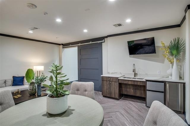 4200 Broadway Avenue - Photo 5