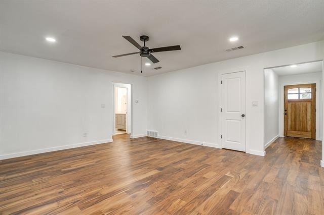 220 Rolling Hills Drive - Photo 8