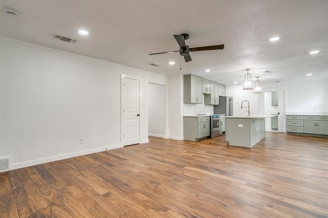 220 Rolling Hills Drive - Photo 7