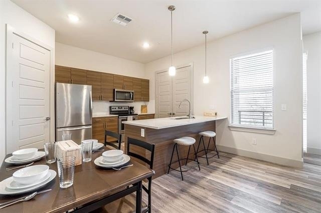 2712 Wingate Street - Photo 7