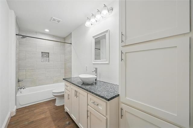 607 E Carter Street - Photo 15