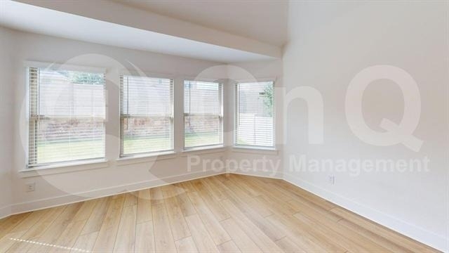 2950 Frederick Drive - Photo 3