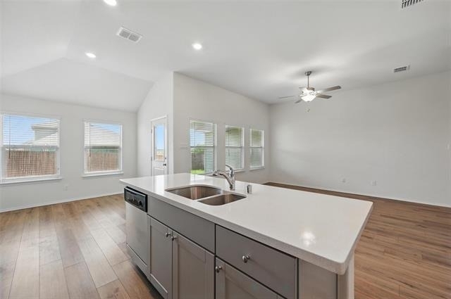 837 Amberwood Court - Photo 14