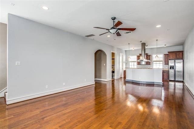 3405 Bryan Street - Photo 2